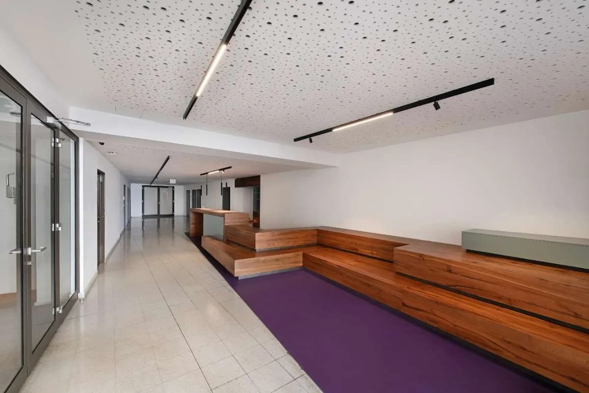 1-Zimmer-Gewerbeimmobilie mieten in Wien – 45 m², € 1.170 – Bild 1 von 23