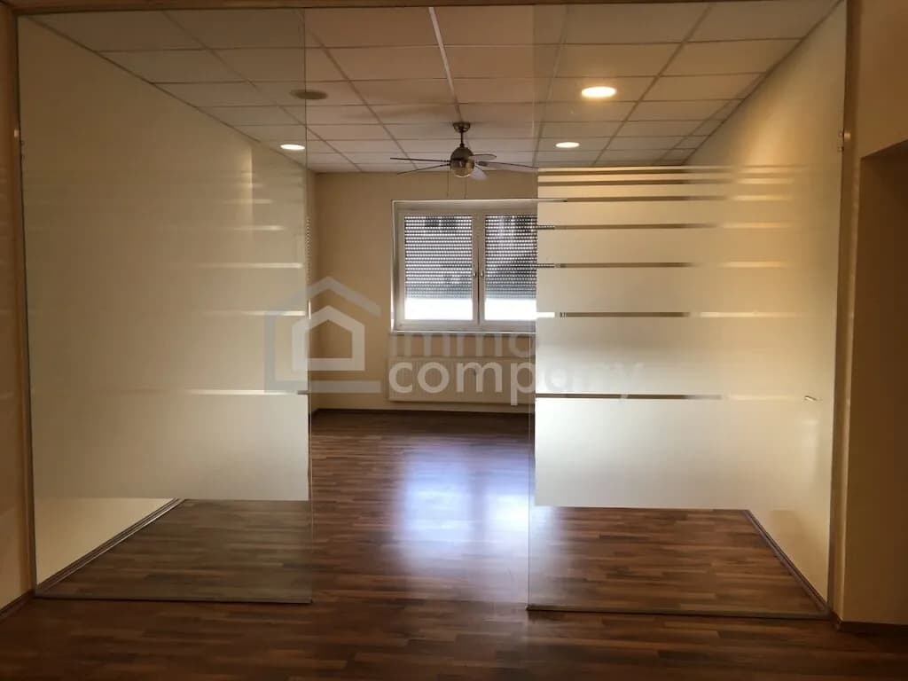3-Zimmer-Gewerbeimmobilie mieten in Jennersdorf – 72,62 m², € 500