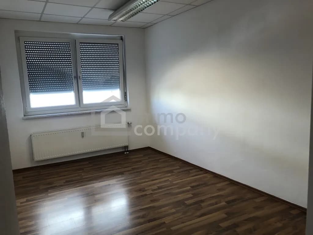 3-Zimmer-Gewerbeimmobilie mieten in Jennersdorf – 72,62 m², € 500 – Bild 4 von 7