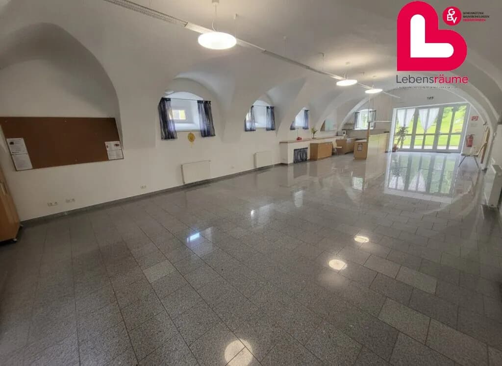 Gewerbeimmobilie mieten in Kirchdorf an der Krems – 96 m², € 1.070 – Bild 2 von 7