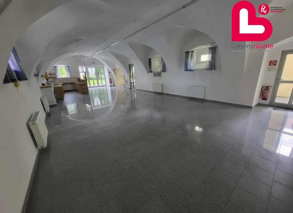 Gewerbeimmobilie mieten in Kirchdorf an der Krems – 96 m², € 1.070 – Bild 4 von 7