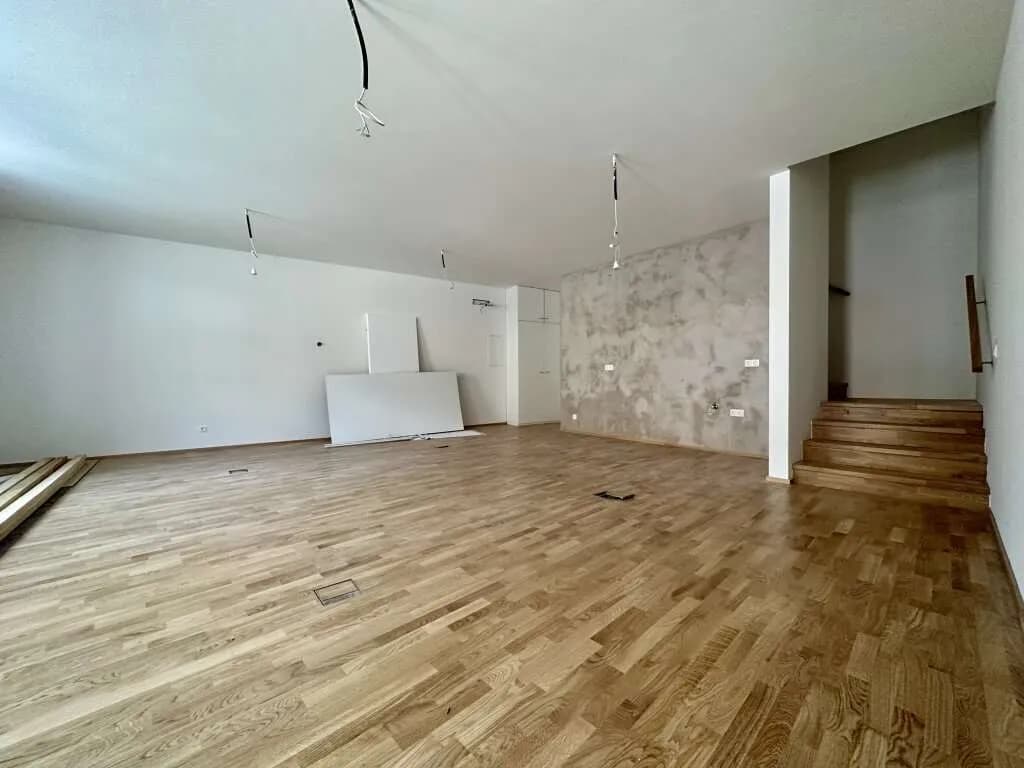 3-Zimmer-Gewerbeimmobilie mieten in Baden – 124 m², € 2.070 – Bild 2 von 20