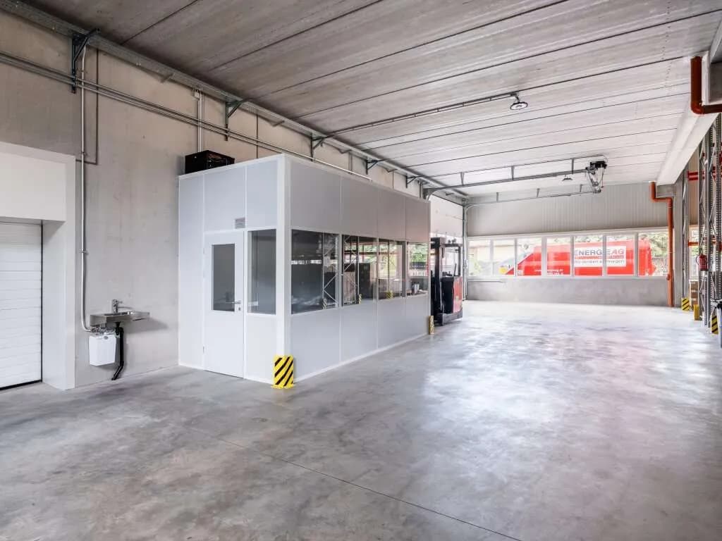 21-Zimmer-Immobilie kaufen in Gänserndorf – 2 083 m², € 1.980.000 – Bild 3 von 12