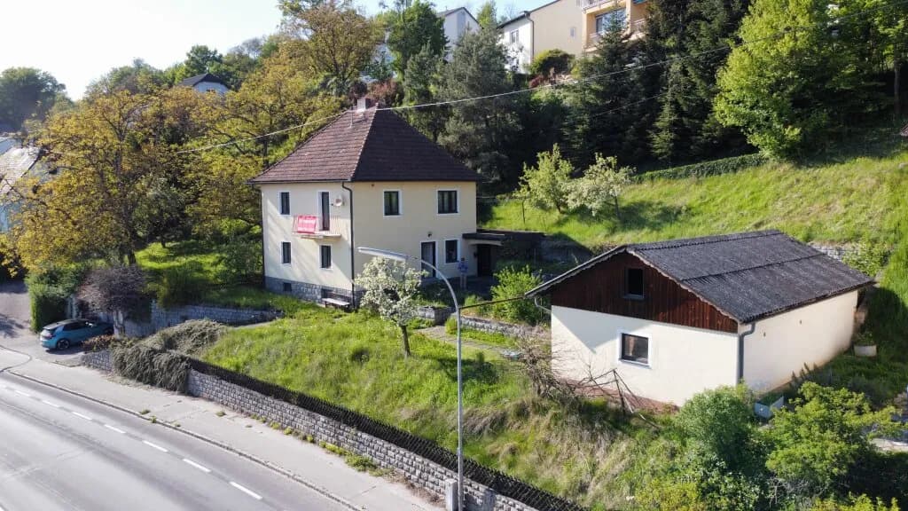 7-Zimmer-Gewerbeimmobilie kaufen in Perg – 117,33 m², € 265.000