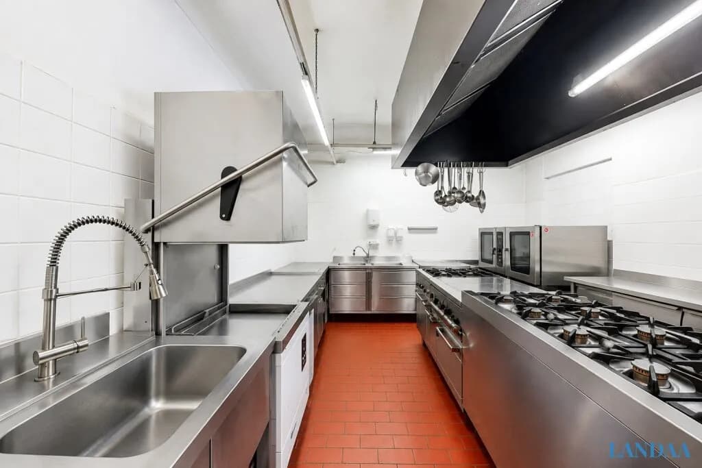 Gewerbeimmobilie mieten in Wien – 160 m², € 3.052 – Bild 15 von 19