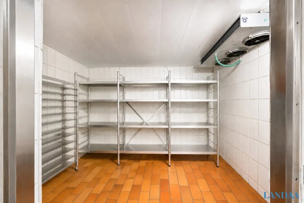 Gewerbeimmobilie mieten in Wien – 160 m², € 3.052 – Bild 19 von 19