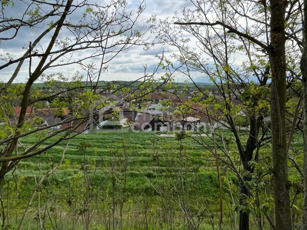 Haus kaufen in Mistelbach – 119 m², € 120.000