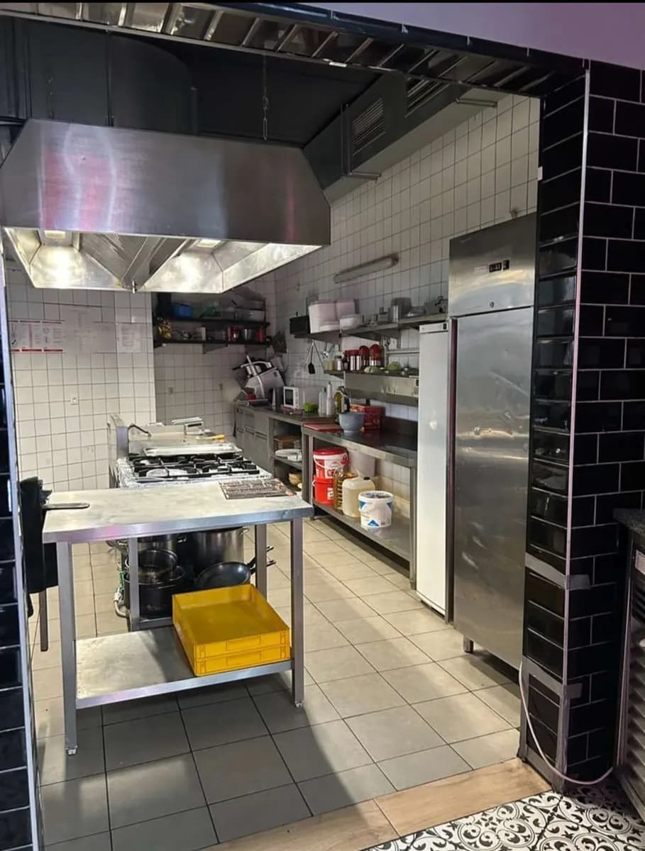 Gewerbeimmobilie mieten in Wien – 151 m², € 3.154 – Bild 9 von 14
