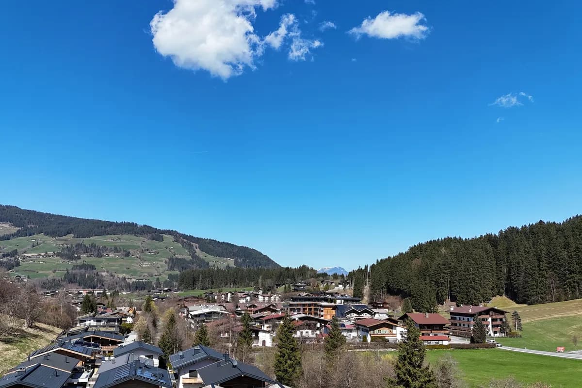 5-Zimmer-Wohnung kaufen in Kitzbühel – 138,59 m², € 1.750.000 – Bild 7 von 8