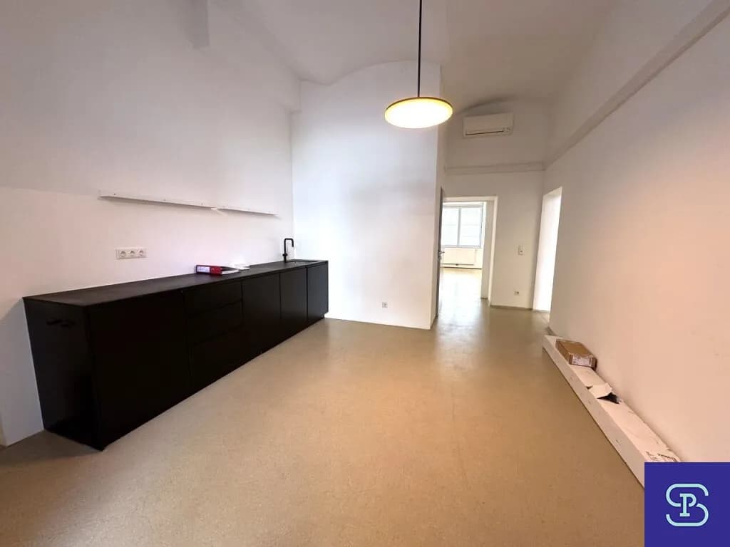 5-Zimmer-Gewerbeimmobilie mieten in Wien – 162 m², € 3.041 – Bild 11 von 18