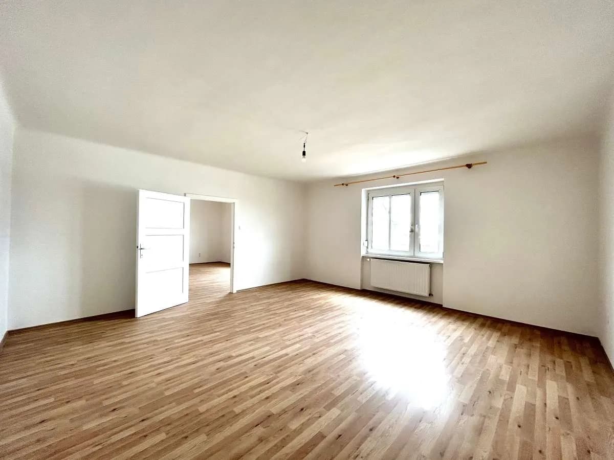3-Zimmer-Wohnung kaufen in Wiener Neustadt – 94,28 m², € 179.000