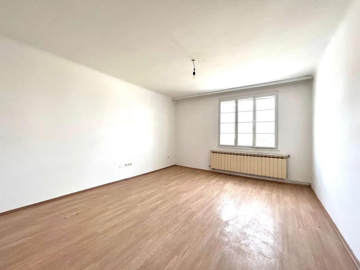 2-Zimmer-Wohnung kaufen in Wiener Neustadt – 58,02 m², € 115.000