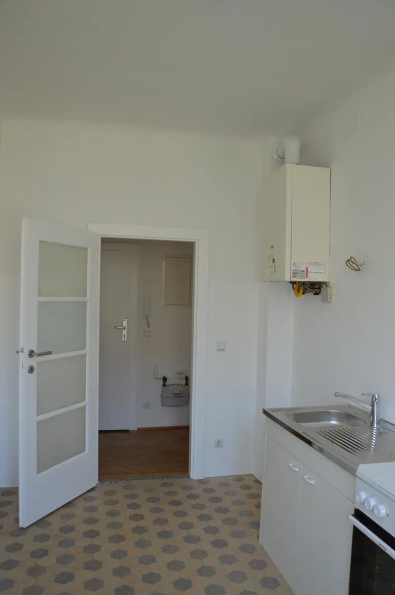 1-Zimmer-Wohnung mieten in Wien – 38 m², € 690 – Bild 2 von 29