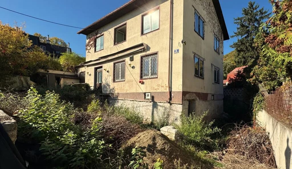 Haus kaufen in Wien – 200 m², € 680.000