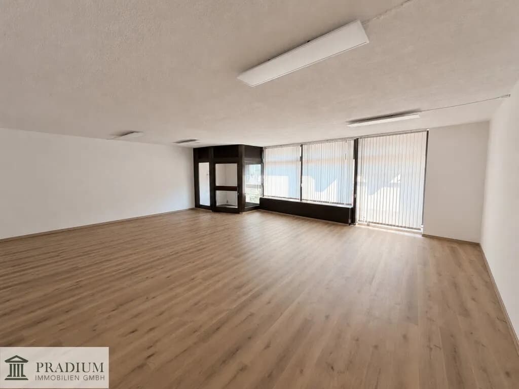 Gewerbeimmobilie mieten in Mödling – 94 m², € 1.100 – Bild 2 von 11