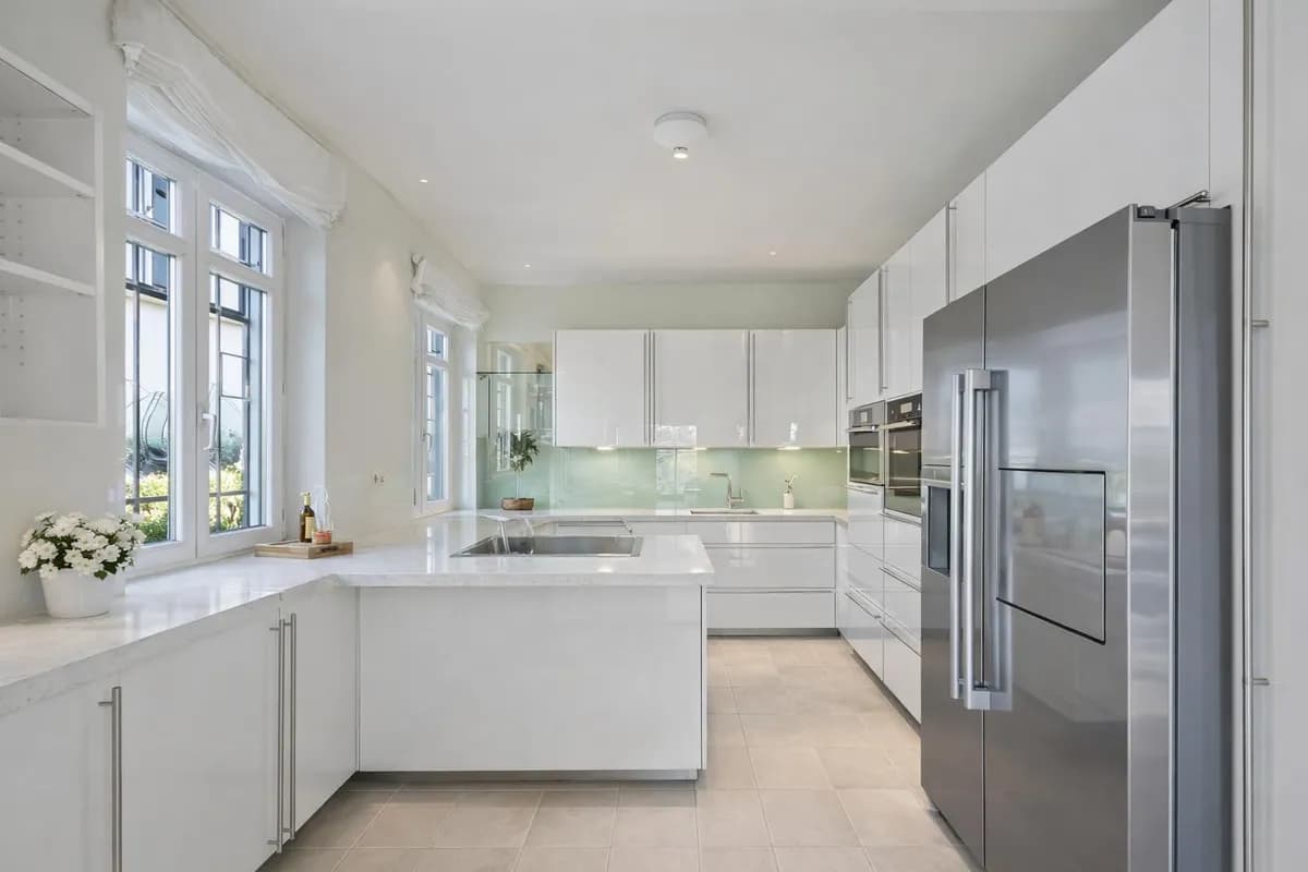 8-Zimmer-Haus kaufen in Wien – 450 m² – Bild 3 von 7