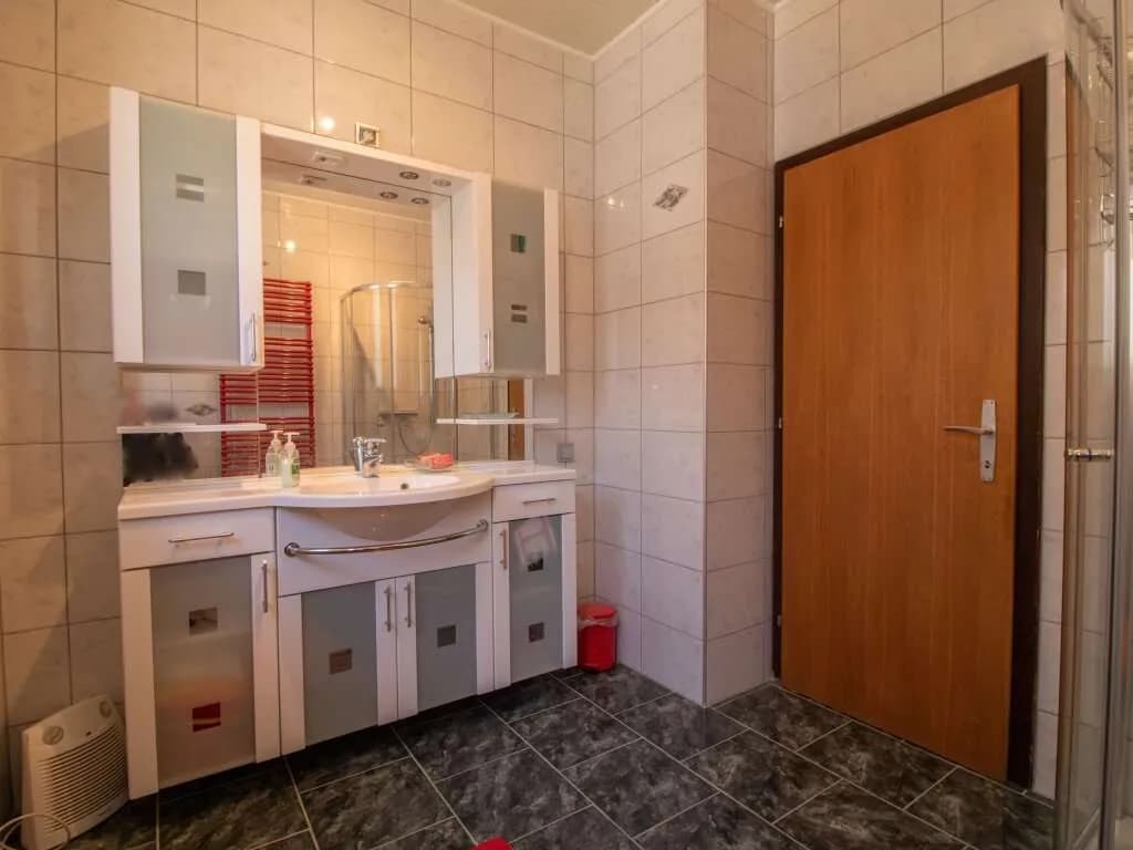 6-Zimmer-Haus kaufen in Voitsberg – 160 m², € 345.000 – Bild 16 von 58