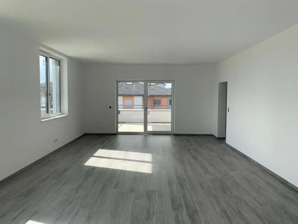 Gewerbeimmobilie mieten in Vöcklabruck – 43 m², € 581 – Bild 6 von 14