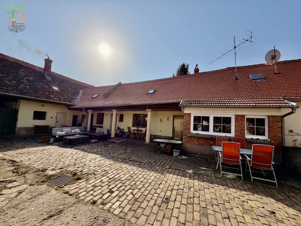 Haus kaufen in Hollabrunn – 122 m², € 235.000 – Bild 2 von 35