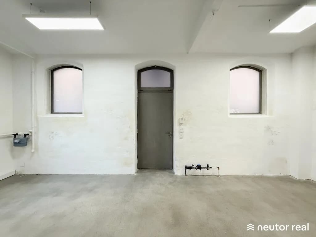 1-Zimmer-Gewerbeimmobilie mieten in Wien – 127 m², € 1.185 – Bild 2 von 9