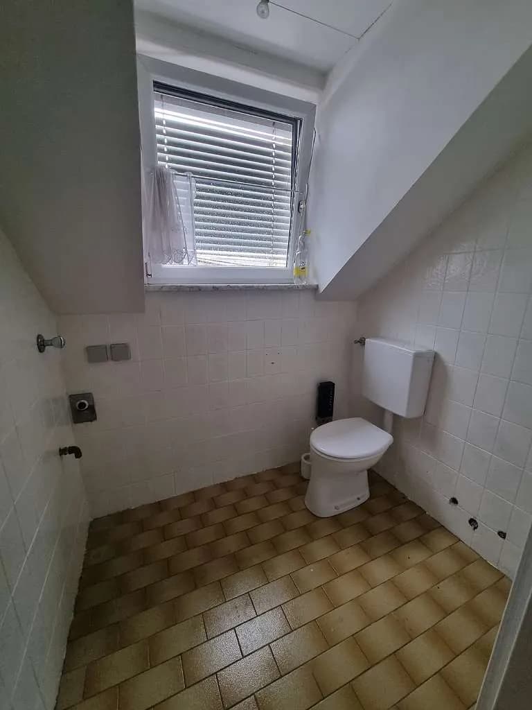 4-Zimmer-Wohnung mieten in Graz – 115 m², € 900 – Bild 7 von 9