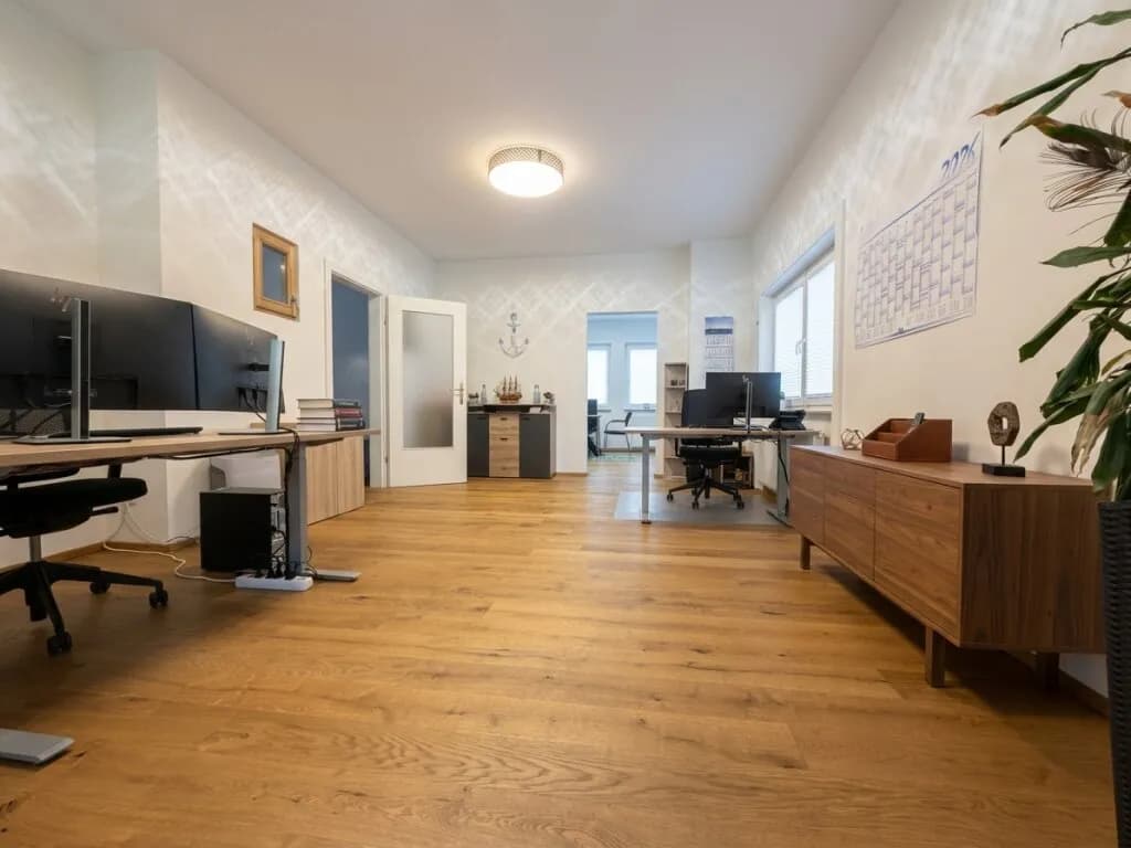 2-Zimmer-Gewerbeimmobilie mieten in Gmunden – 60 m², € 645 – Bild 5 von 6