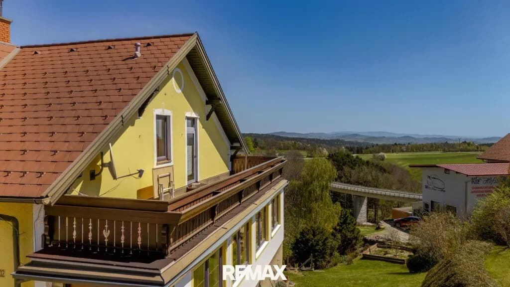 7-Zimmer-Haus kaufen in Neunkirchen – 219 m², € 199.000 – Bild 9 von 19