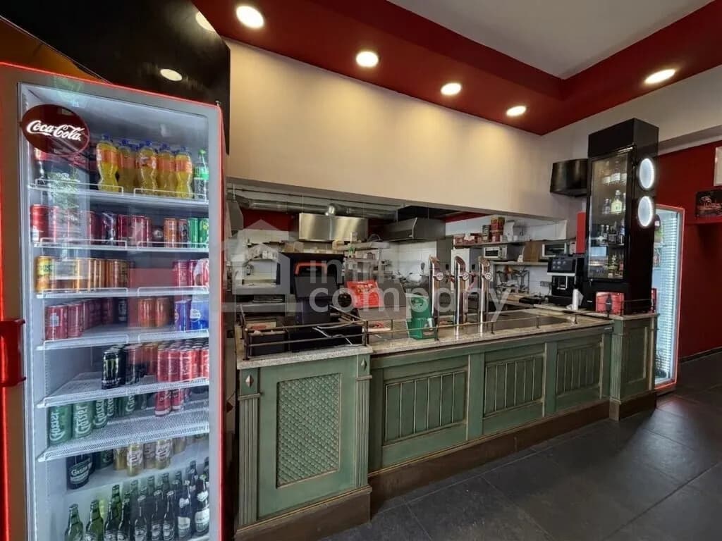 Gewerbeimmobilie mieten in Wels – 150 m², € 871 – Bild 1 von 5