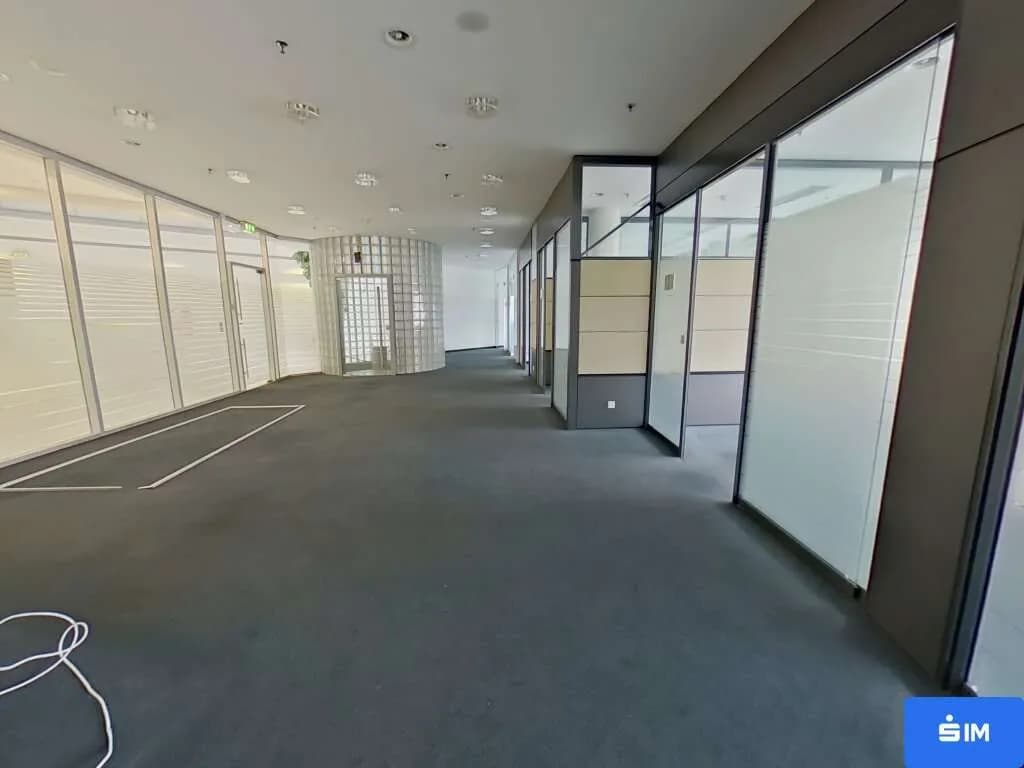 8-Zimmer-Gewerbeimmobilie mieten in Graz – 230 m², € 2.611 – Bild 2 von 6