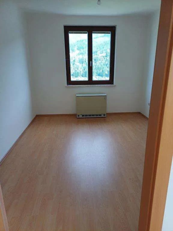 Wohnung mieten in Bruck-Mürzzuschlag – 74,2 m², € 521 – Bild 7 von 8