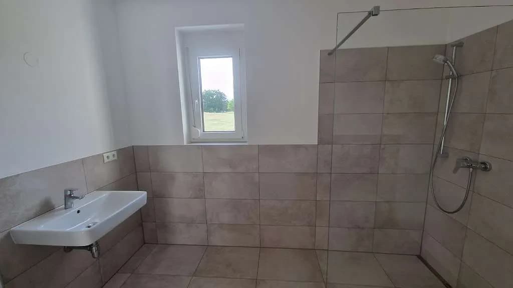 4-Zimmer-Haus mieten in Horn – 99,23 m², € 1.499 – Bild 5 von 15