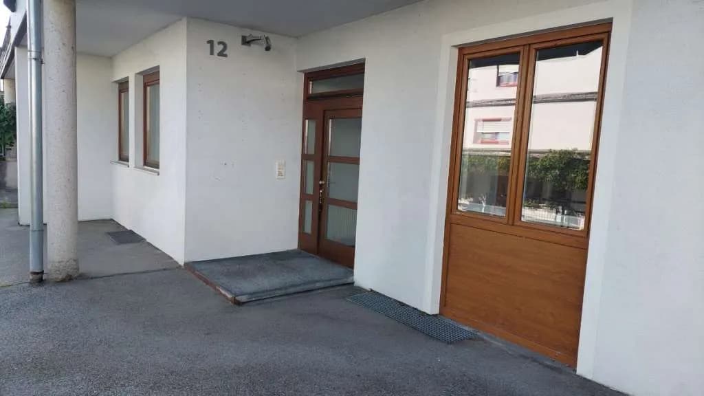 4-Zimmer-Gewerbeimmobilie mieten in Kufstein – 125 m², € 1.825 – Bild 5 von 9