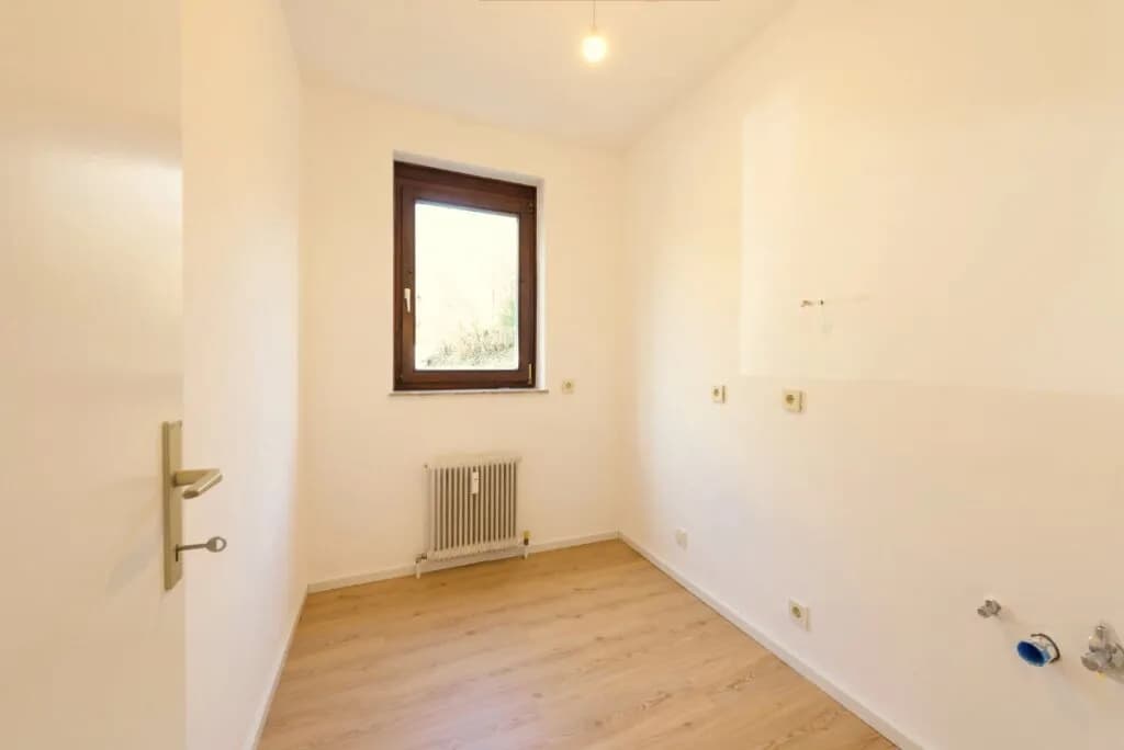 2-Zimmer-Wohnung kaufen in Gmunden – 41 m², € 160.000 – Bild 4 von 11