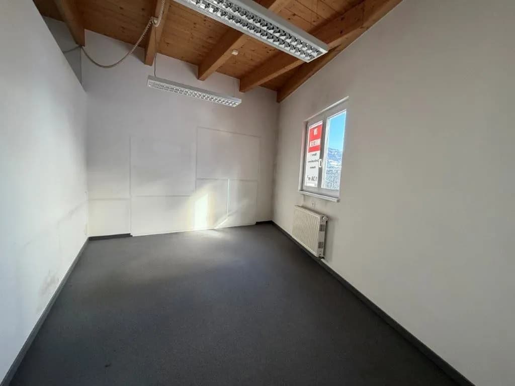6-Zimmer-Gewerbeimmobilie mieten in Lienz – € 2.322 – Bild 5 von 7