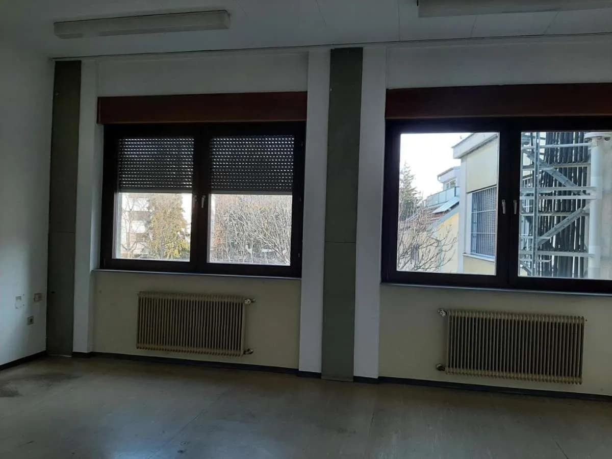 5-Zimmer-Gewerbeimmobilie mieten in Wien – 337 m², € 2.482 – Bild 4 von 6