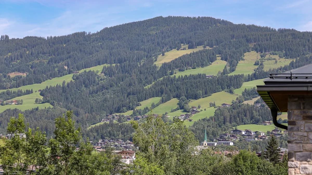 4-Zimmer-Wohnung kaufen in Kitzbühel – 191,59 m², € 3.600.000 – Bild 32 von 33