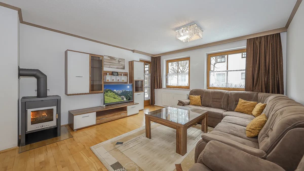 4-Zimmer-Wohnung kaufen in Kitzbühel – 96,03 m², € 650.000 – Bild 2 von 23