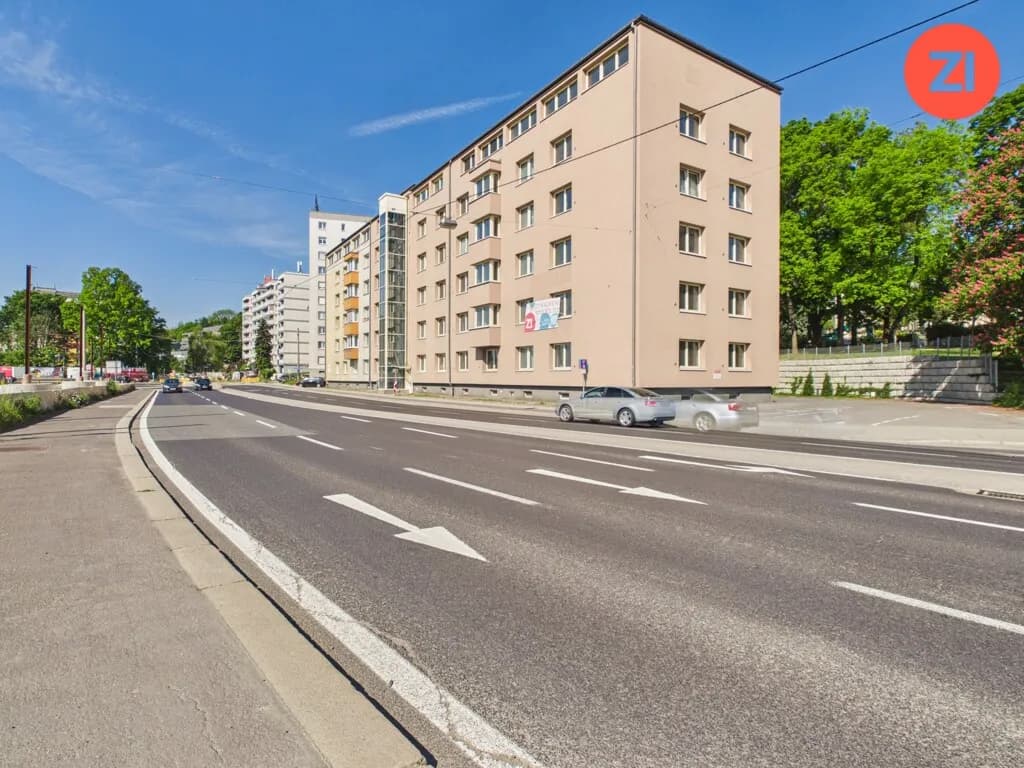Gewerbeimmobilie kaufen in Linz – 1 884 m², € 5.950.000