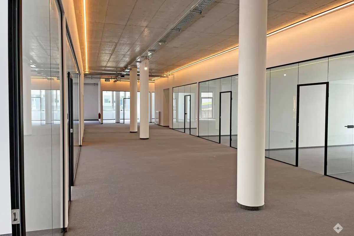 Gewerbeimmobilie mieten in Hallein – 524 m², € 10.727 – Bild 2 von 13