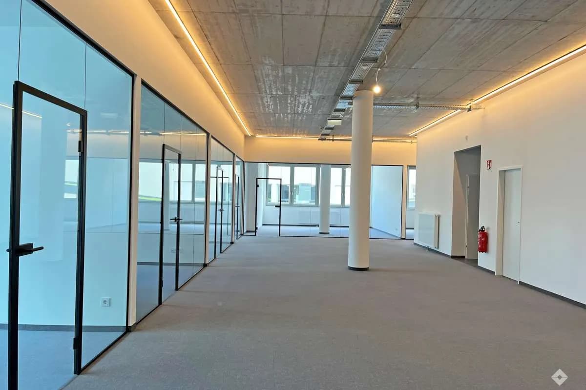Gewerbeimmobilie mieten in Hallein – 524 m², € 10.727 – Bild 6 von 13
