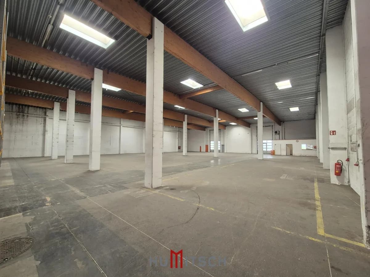 Gewerbeimmobilie mieten in Graz – 5 408 m²