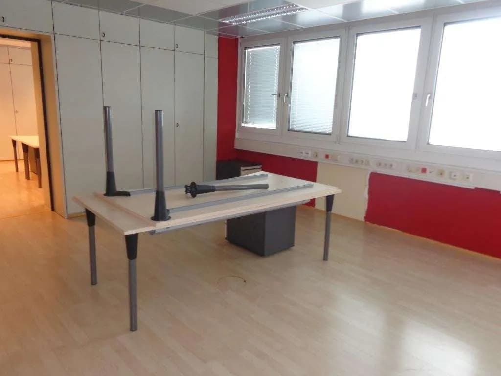 15-Zimmer-Gewerbeimmobilie mieten in Linz Land – 780 m² – Bild 22 von 24
