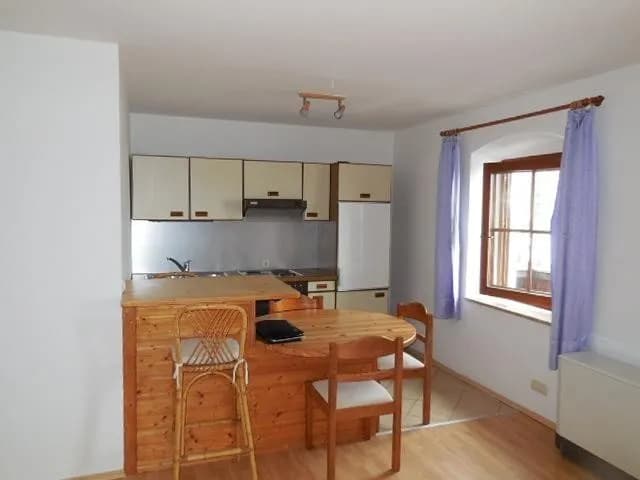 1-Zimmer-Wohnung mieten in Vöcklabruck – 38 m², € 494