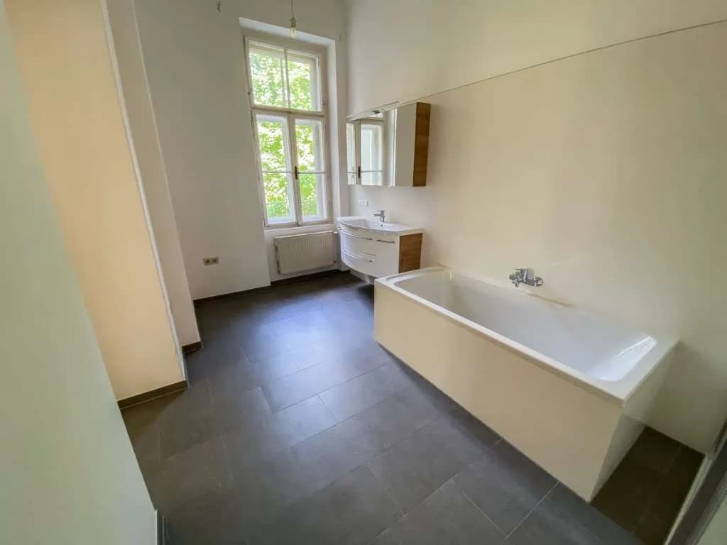 5-Zimmer-Gewerbeimmobilie mieten in Graz – 183 m², € 1.968 – Bild 18 von 25