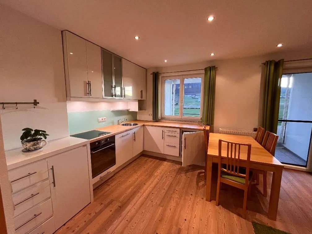 2-Zimmer-Wohnung mieten in Gmunden – 45 m², € 1.200 – Bild 5 von 14