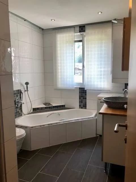 2-Zimmer-Wohnung mieten in Gmunden – 45 m², € 1.200 – Bild 11 von 14