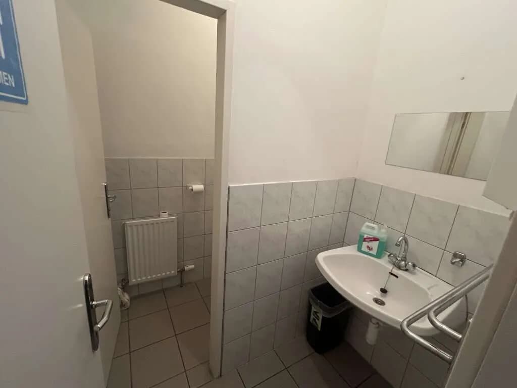 5-Zimmer-Gewerbeimmobilie mieten in Gmünd – 186 m², € 650 – Bild 6 von 11