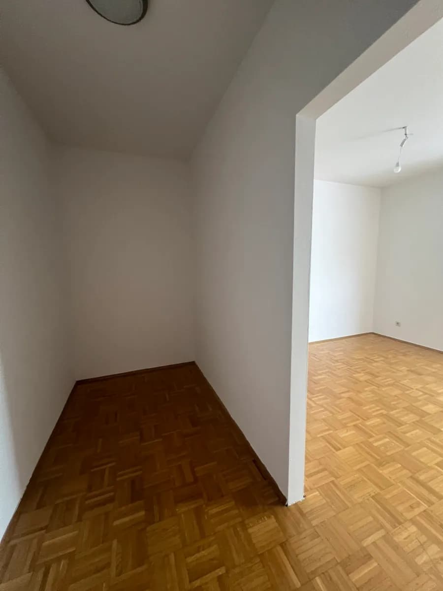 2-Zimmer-Wohnung mieten in Graz – 63 m², € 710 – Bild 10 von 17