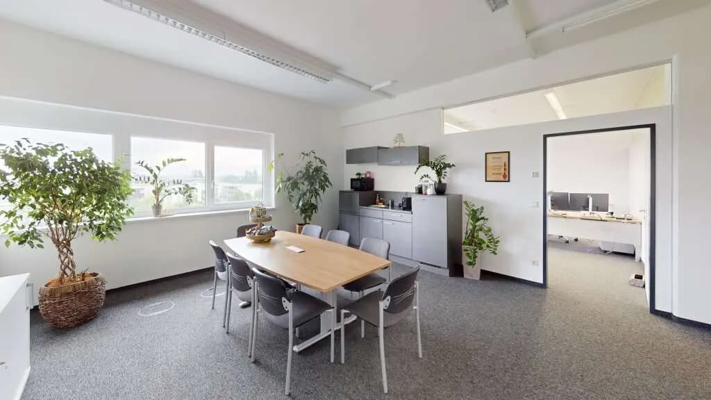Gewerbeimmobilie mieten in Leibnitz – 111 m², € 1.275