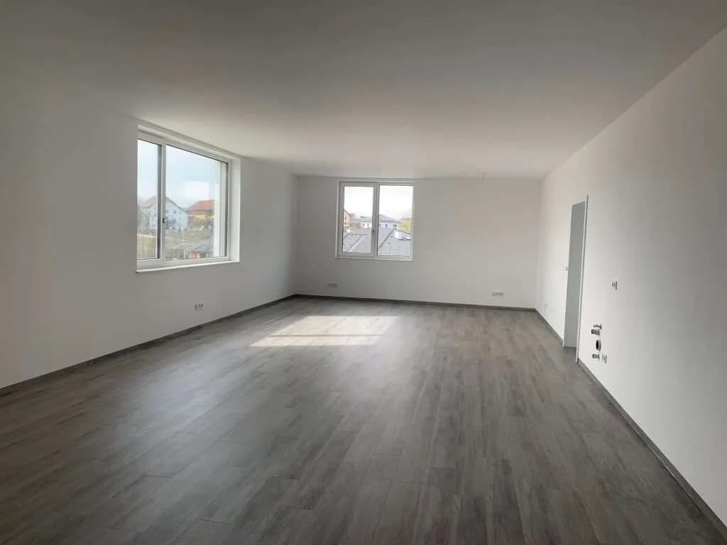 Gewerbeimmobilie mieten in Vöcklabruck – 174 m², € 2.275 – Bild 10 von 23